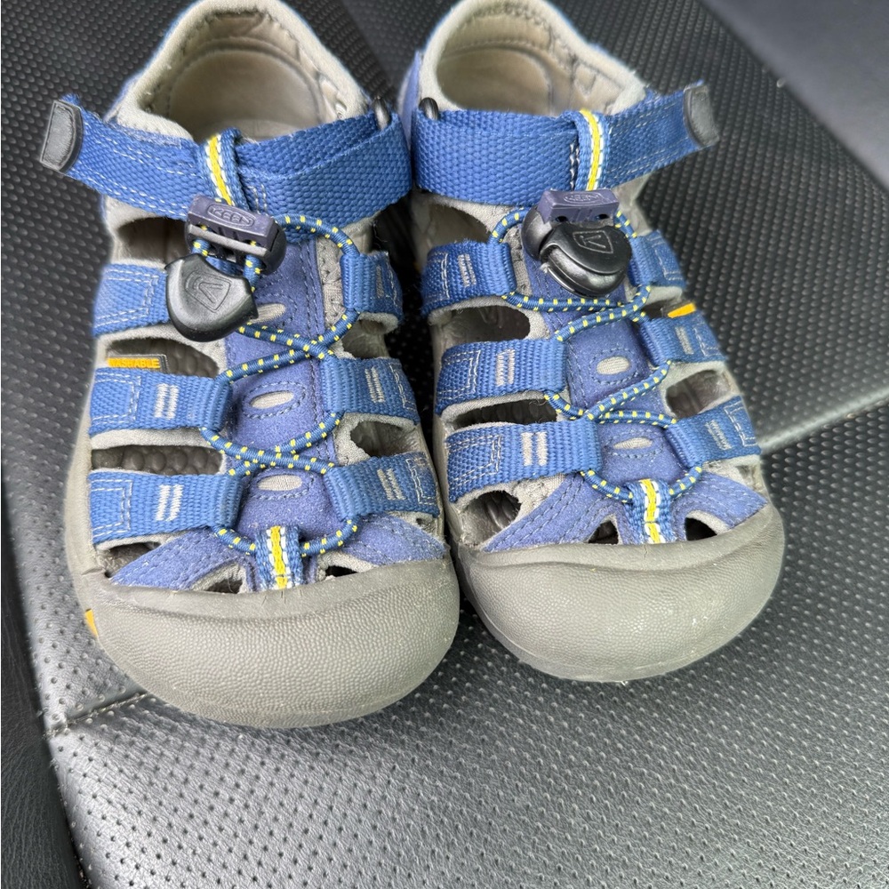 Keen Sporty Blue and Gray Sandals with Protective Design